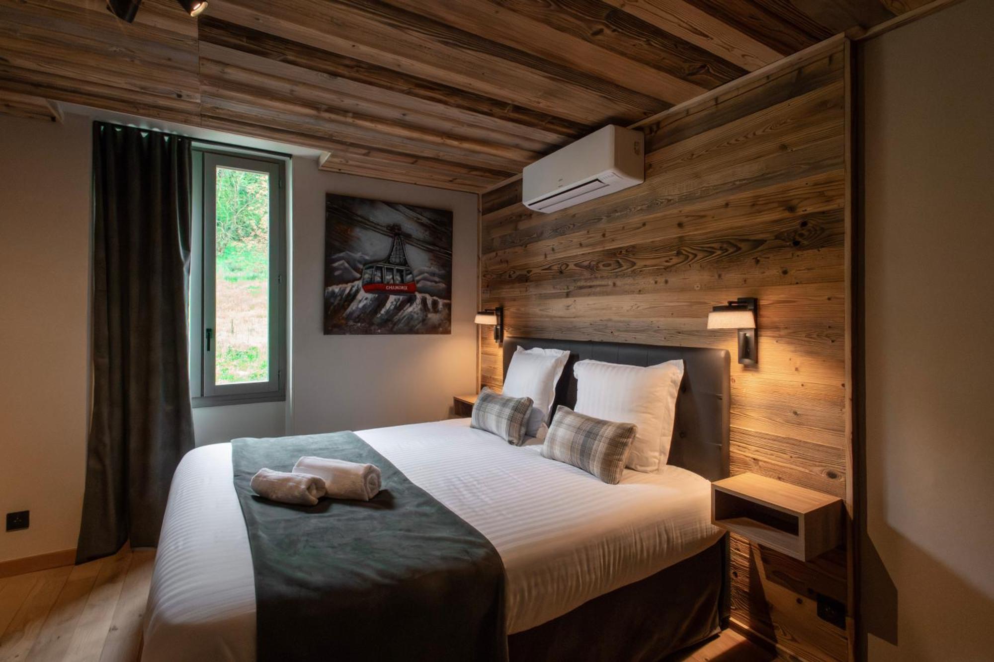 Les Lodges Du Lac Saint-Alban-de-Montbel Ngoại thất bức ảnh