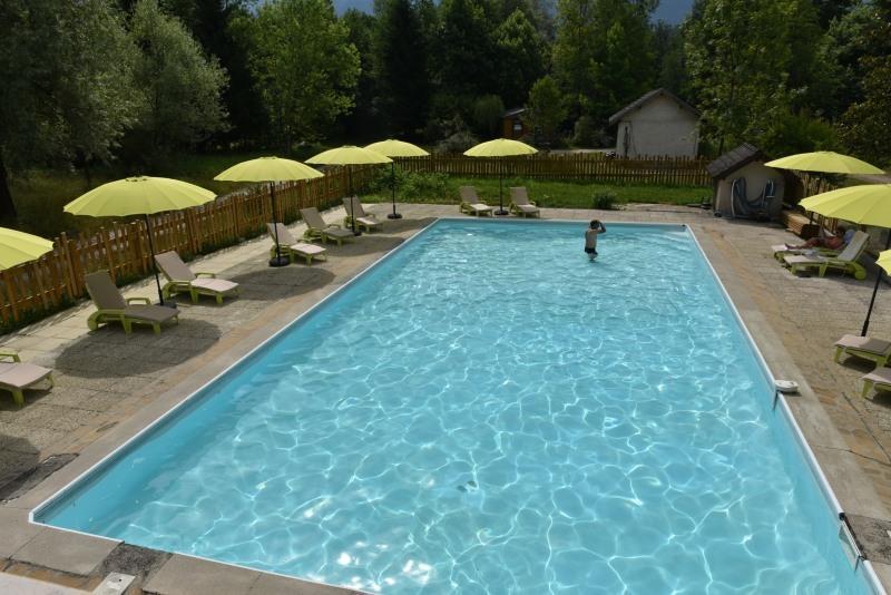 Les Lodges Du Lac Saint-Alban-de-Montbel Ngoại thất bức ảnh
